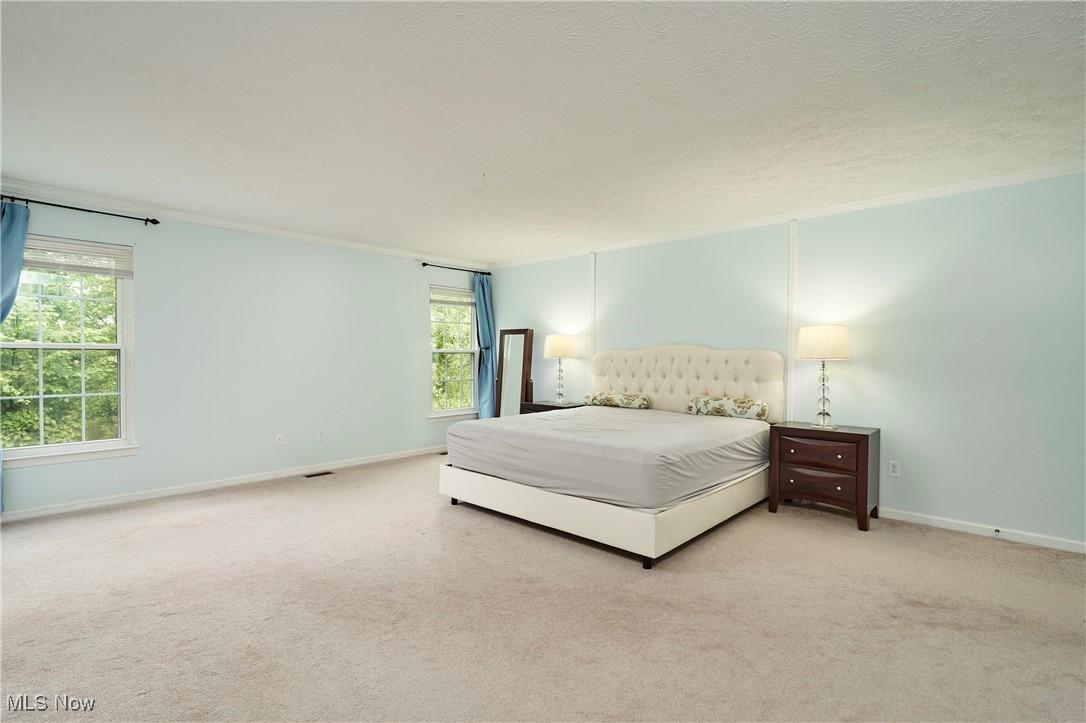 Copley, Ohio 44321, United States, 4 Bedrooms Bedrooms, ,4 BathroomsBathrooms,Residential,Contingent,192351