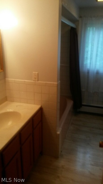 Vaughn Hom - Residential