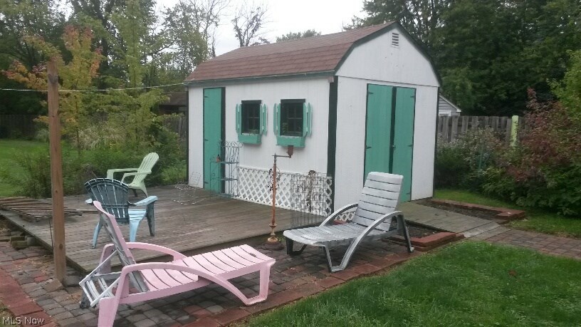 Vaughn Hom - Residential