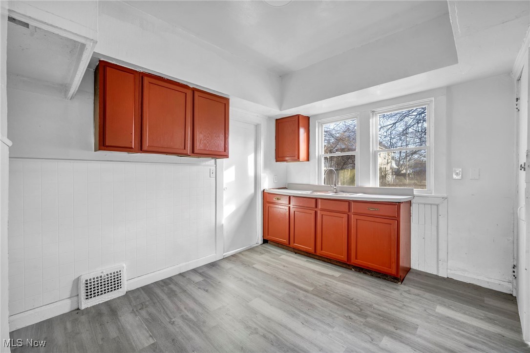 George M Hicks Glenville Add - Residential Income