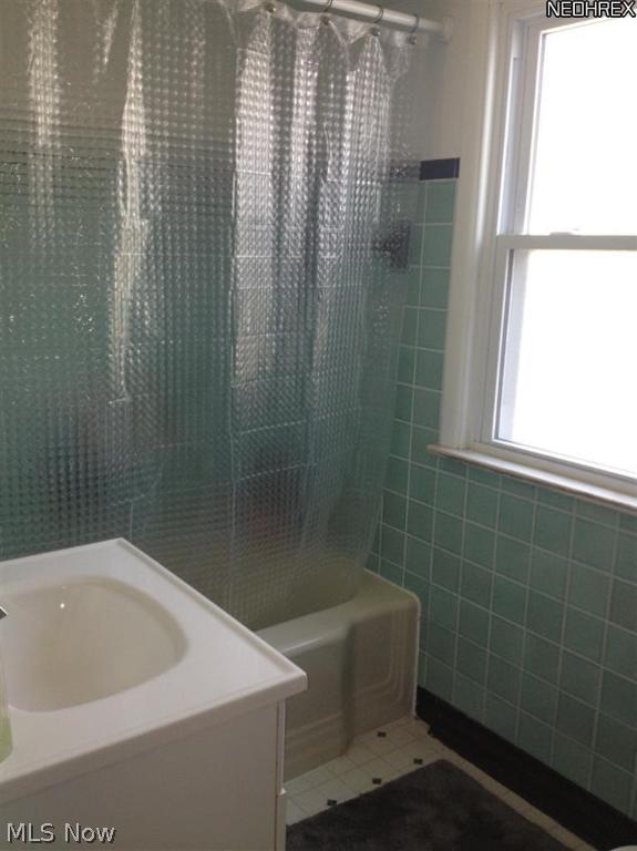 Cleveland Heights Blvd - Residential Lease