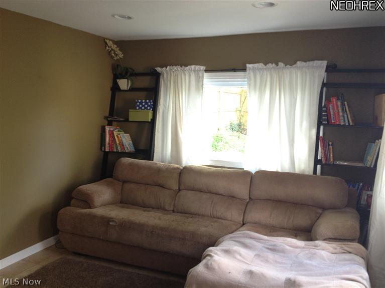 Cleveland Heights Blvd - Residential Lease