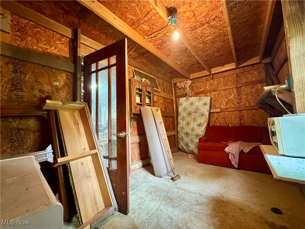 Donald Ethell & Betty L Dillon - Land