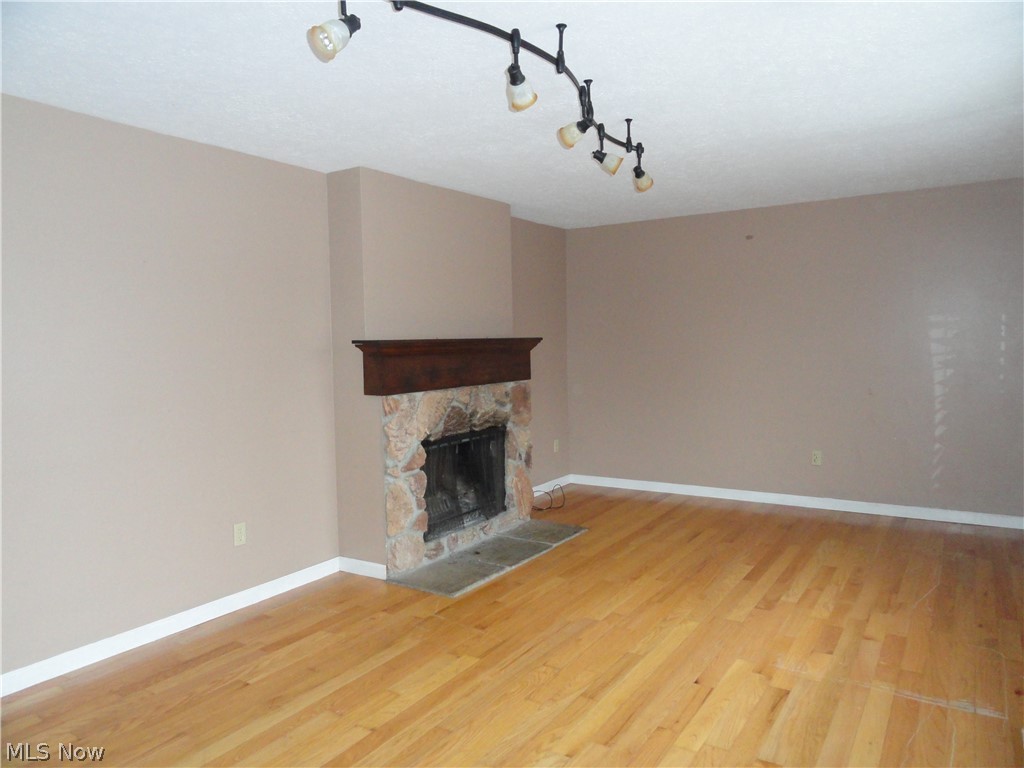 Silver Spgs Heights - Residential