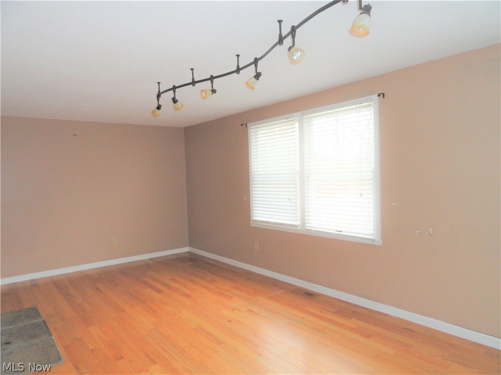 Silver Spgs Heights - Residential