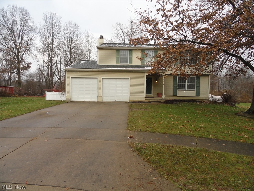 Silver Springs Colonial situated on a large fenced lot at the end of the Cul de Sac in this popular family friendly neighborhood. Spacious, open and bright. Many rooms with hardwood floors, beautiful slate foyer and kitchen floor.. Formal living and formal dining, eat in kitchen, open to family room with fireplace. Sliders open to large deck and flat open yard with plenty of room to run plus it overlooks Silver Springs park! Nicely updated kitchen and bathrooms. 4 bedrooms including a private master suite with walk in closet. Open basement for storage or room to finish, and a man cave too! Lovely home. Great location.