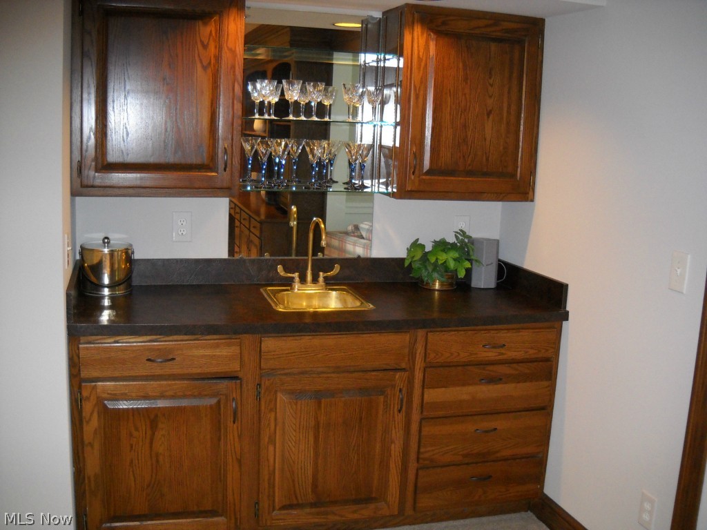 Pincrest - Residential