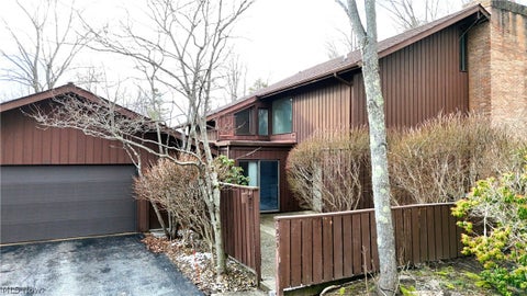 Condo For Sale - 1939 Pine Drive<br/> Kent, OH 44240