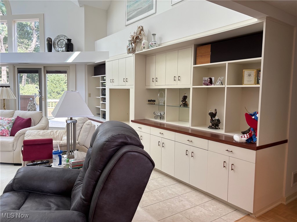 Sparrow Pond Condo - Residential