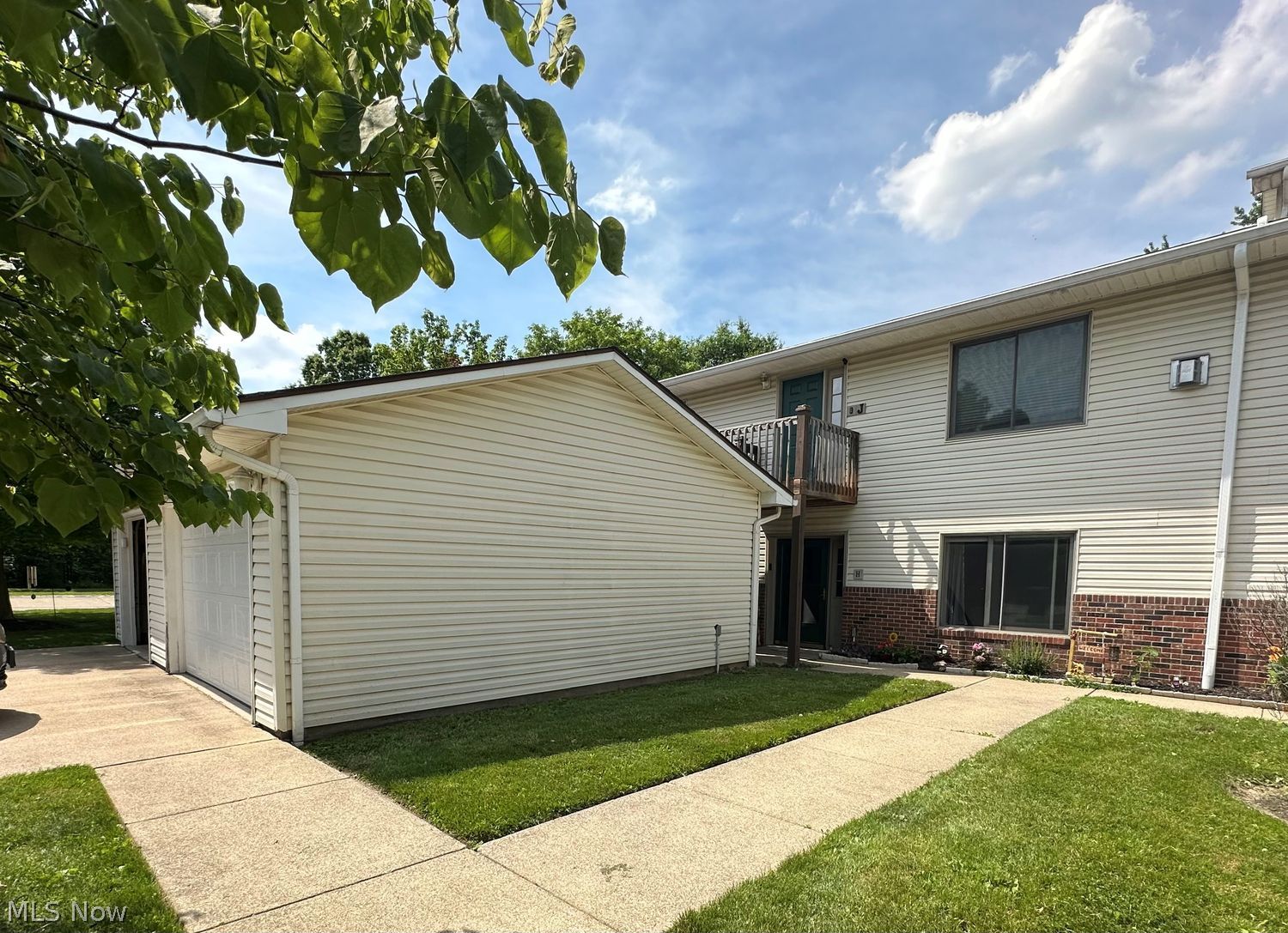 Photo 1 of 13 — 552 Main Street H, Wadsworth, OH 44281