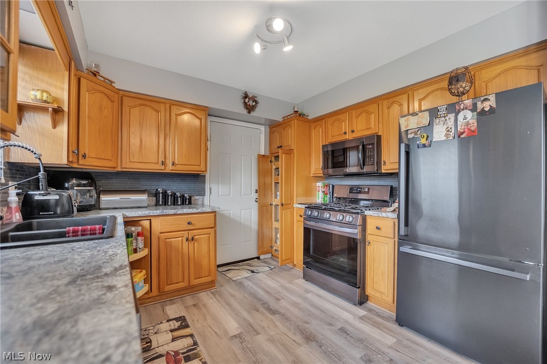 Parkwood Estates 02 - Residential