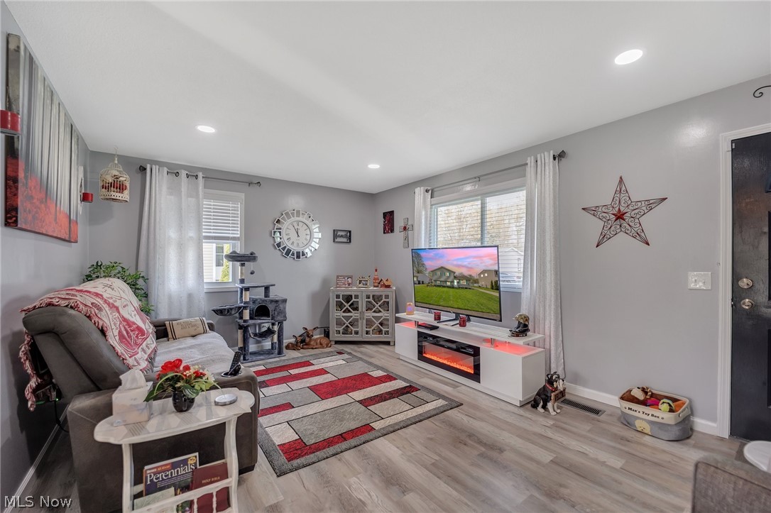 Parkwood Estates 02 - Residential