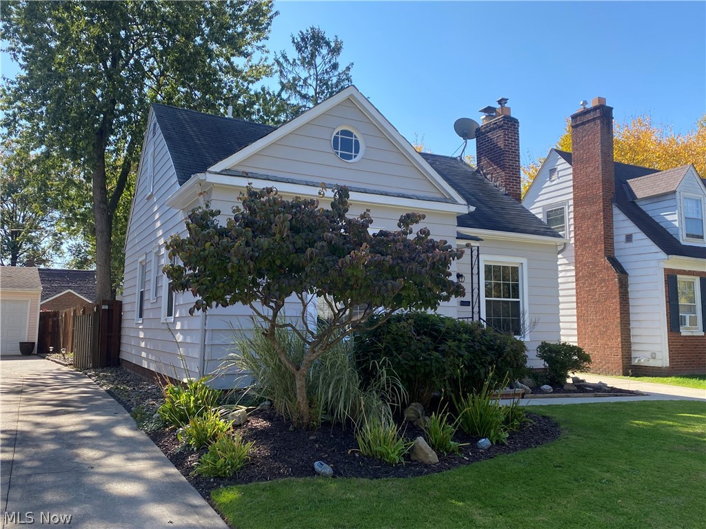 Crawford Realty Cos Eastview - Residential