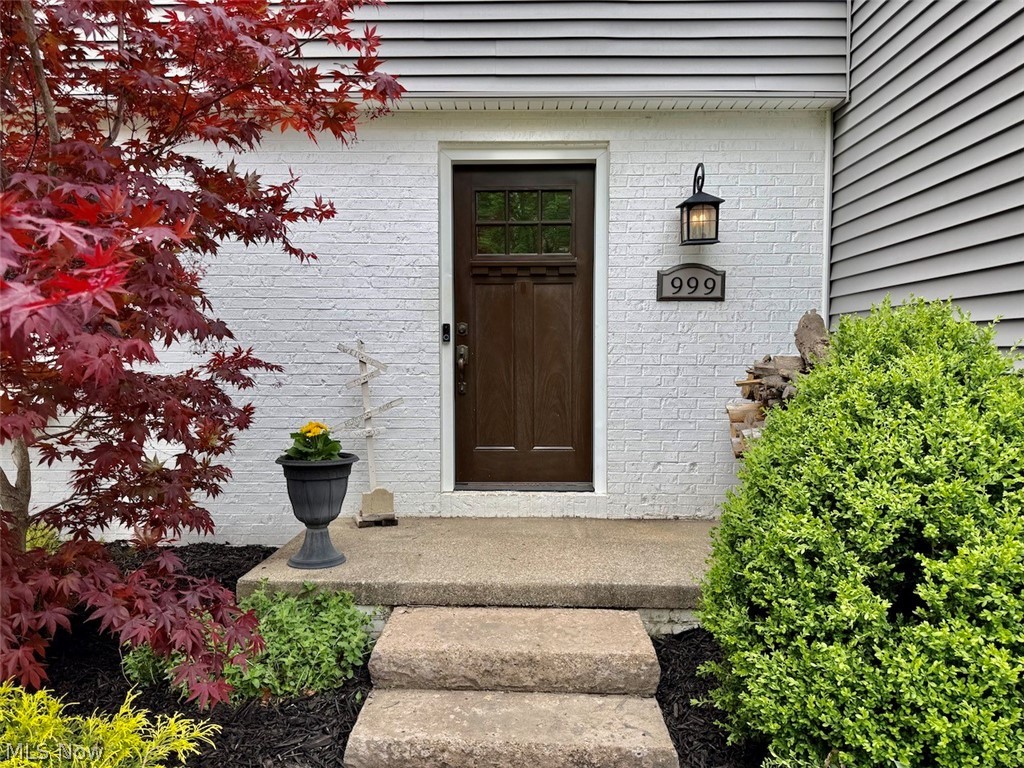 Twin Oaks - Residential