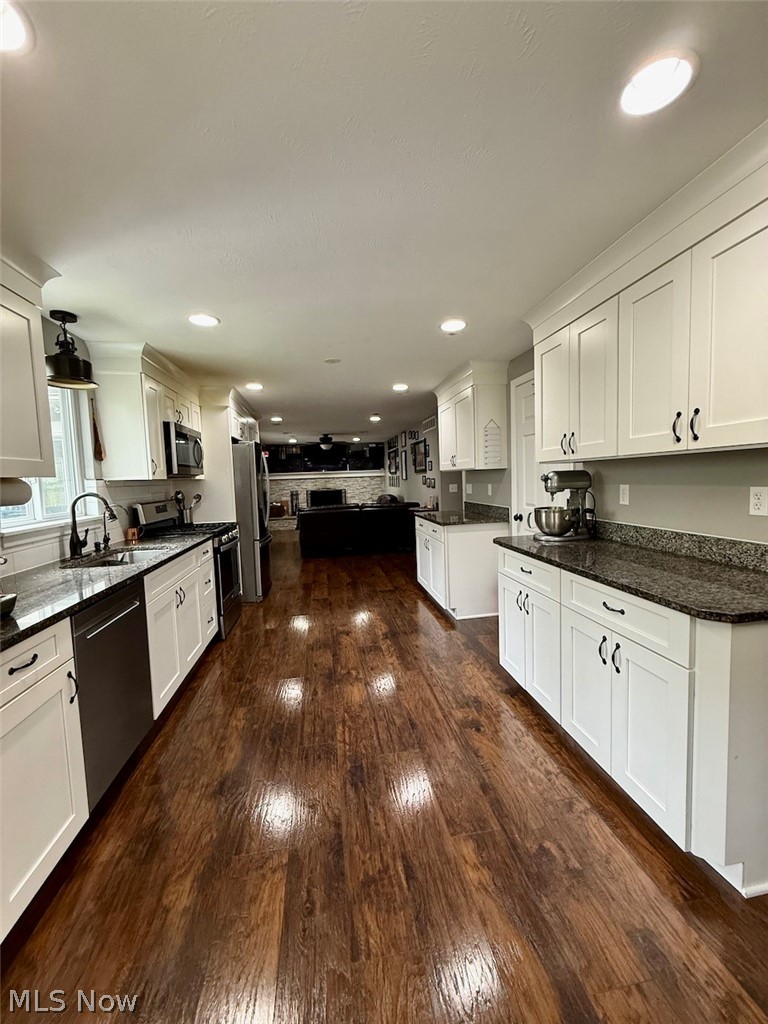 Twin Oaks - Residential