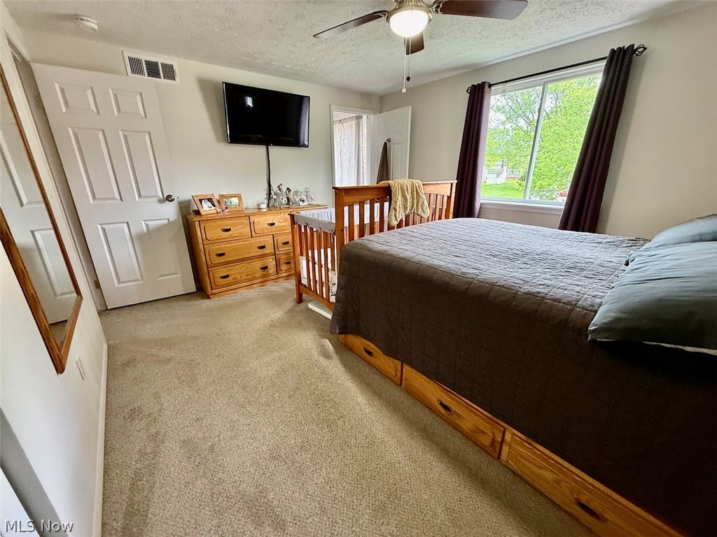 Twin Oaks - Residential