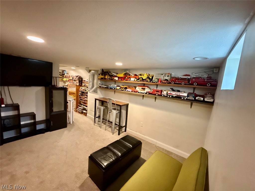 Twin Oaks - Residential