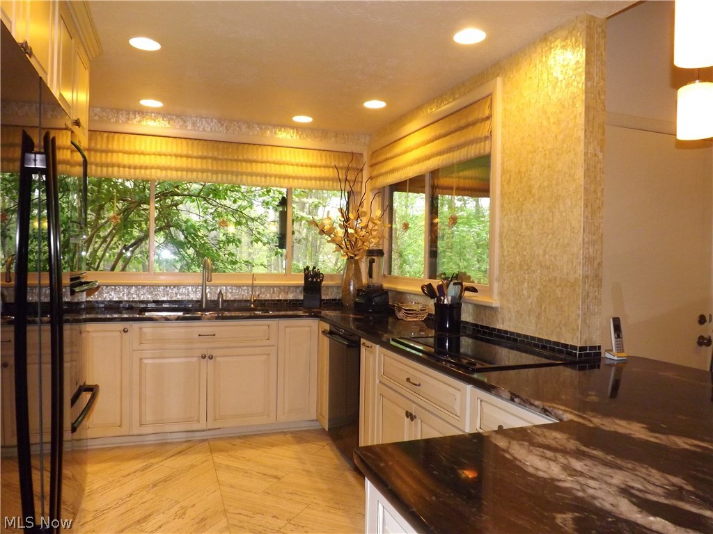 Granger Lake Condo - Residential