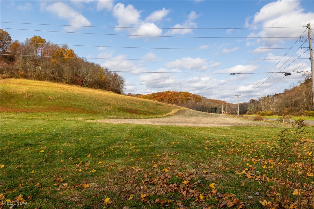 17180 Kedigh Hollow Road, Newcomerstown, Ohio image 1