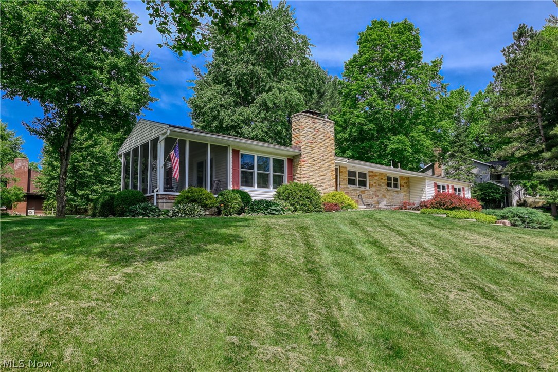 7471 Skyview Drive