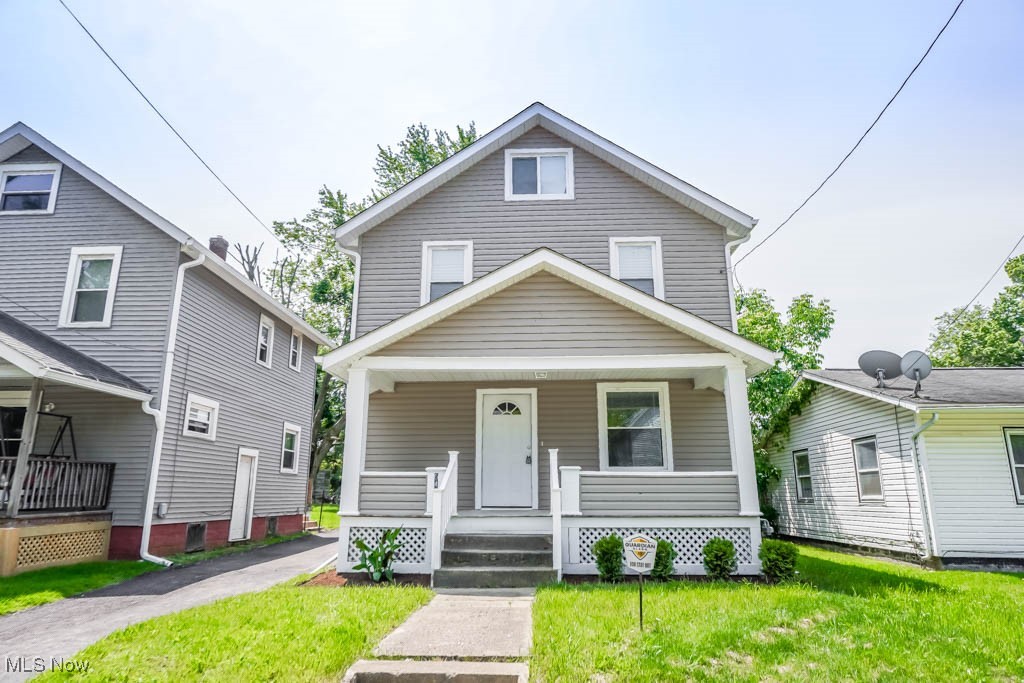 546 W Harrison Street, Alliance, Ohio image 1