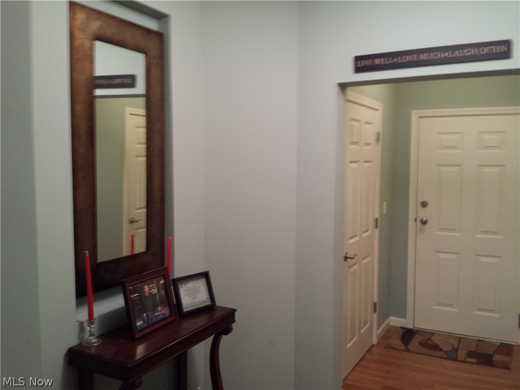 Aqua Marine Condo 01 Ph 01 - Residential