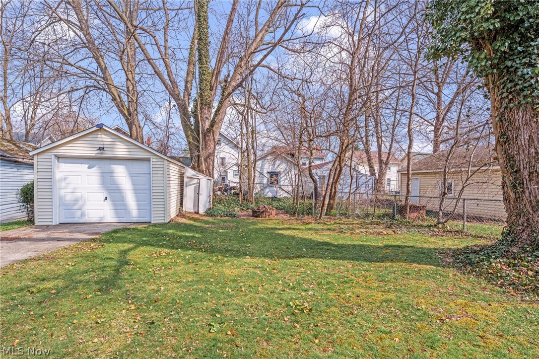 East Lawn - Residential