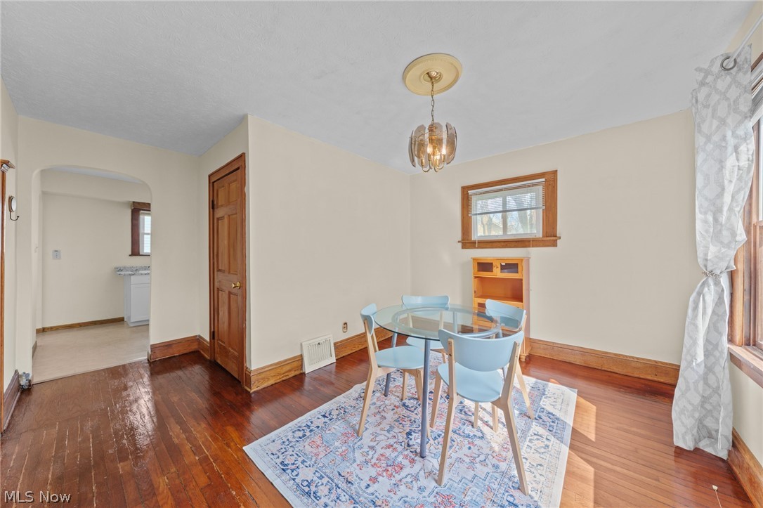 East Lawn - Residential