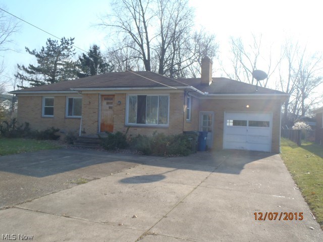 Great all brick ranch home across the street from Lake Erie. Three bedrooms, attached 1 car garage, full partially finished basement, over a third of a acre fenced in yard and so much more. Needs your finishing touches.... All Contracts/Offers Are Subject to OneWest Bank Mortgage Servicing, a division of CIT Bank, N.A. Senior Management Approval and Any Offers or Counter Offers By OneWest Bank Mortgage Servicing, a division of CIT Bank, N.A. Are Not Binding Unless The Entire Agreement is Ratified By All Parties. Property condition may not meet some Lending Agencies standards for financing options. There is a $75.00 Buyer paid Doc Fee paid at closing