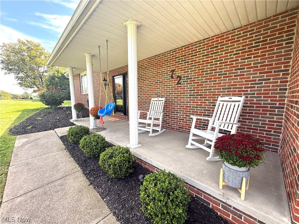 72 Heritage Drive