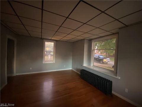 Tiny photo for 30 S Middle Street, Columbiana, OH 44408 (MLS # 5188273)