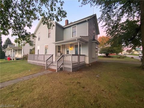 Tiny photo for 30 S Middle Street, Columbiana, OH 44408 (MLS # 5188273)