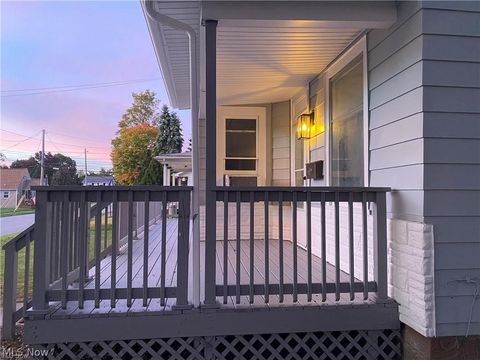 Tiny photo for 30 S Middle Street, Columbiana, OH 44408 (MLS # 5188273)