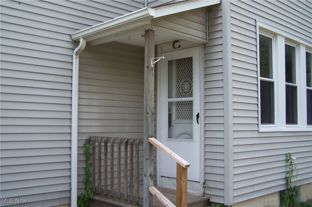 Photo of 15962 Pierce Street #B, Middlefield, OH 44062 (MLS # 5181339)