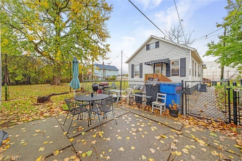 Tiny photo for 2653 W 27th Street, Cleveland, OH 44113 (MLS # 5254724)