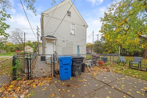 Tiny photo for 2653 W 27th Street, Cleveland, OH 44113 (MLS # 5254724)