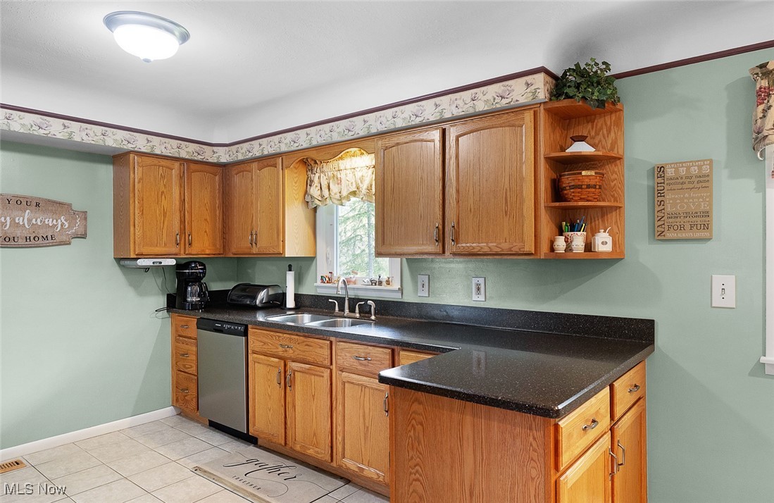 17027 W 130th Street, North Royalton, Ohio image 10