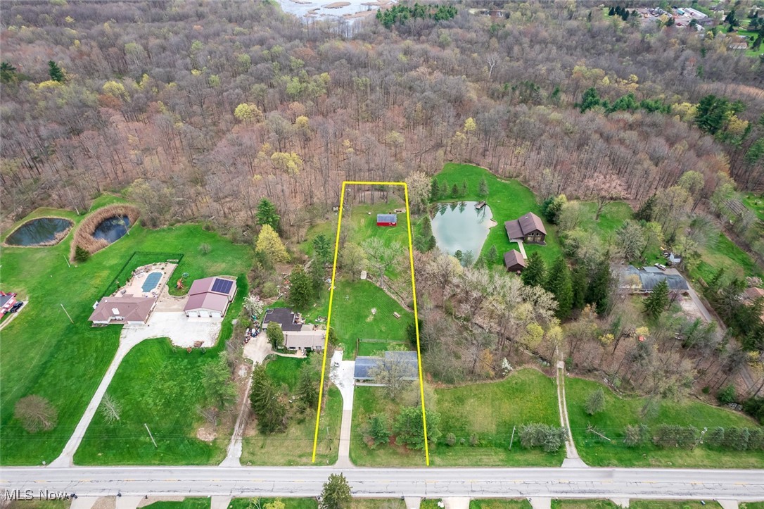 17027 W 130th Street, North Royalton, Ohio image 2