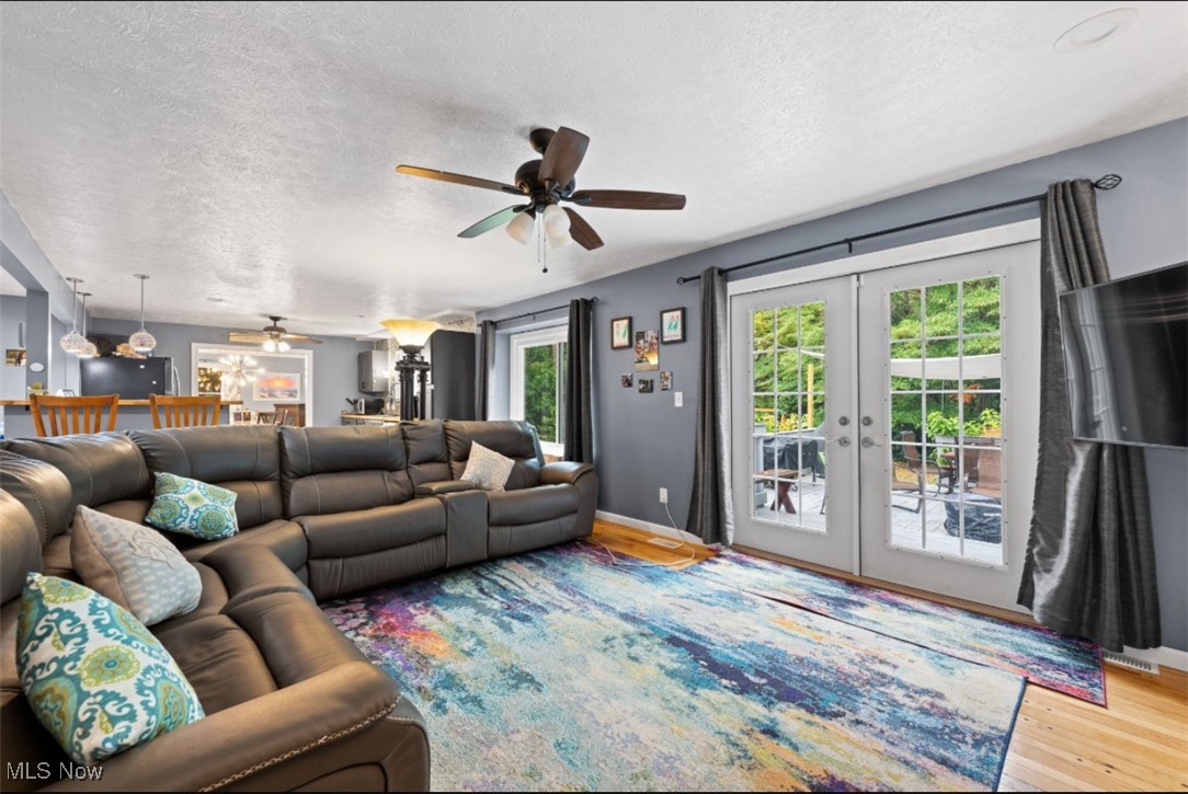 Squares Acres Sub 2 - Residential