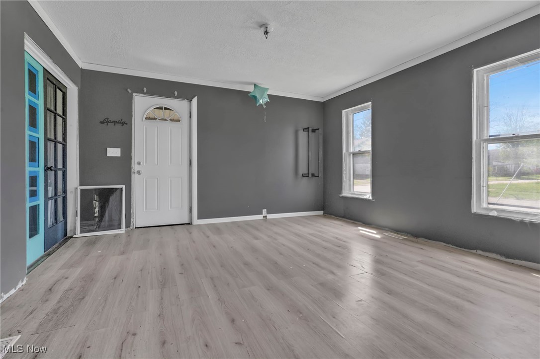 563 Mill Street, Conneaut, Ohio image 6