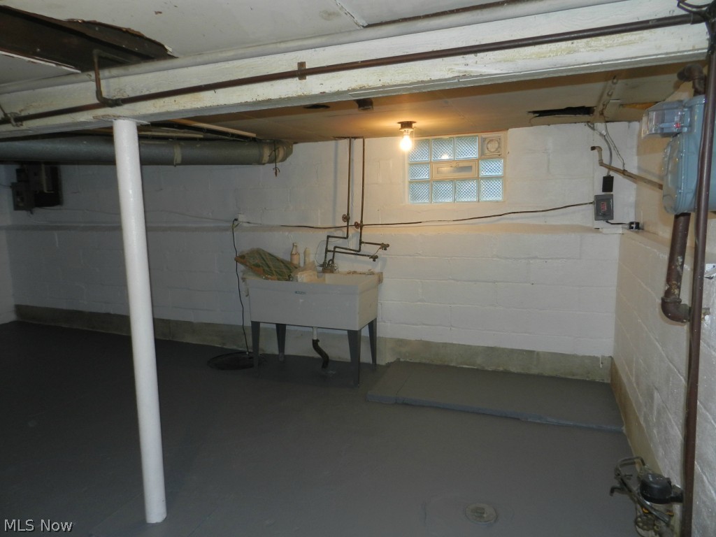 Conger-Helper Rlty Cos Sub #2 - Residential