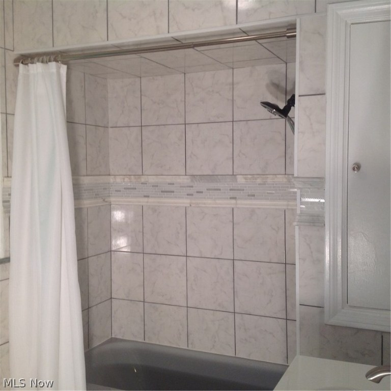 Quilliams Pkwy - Residential