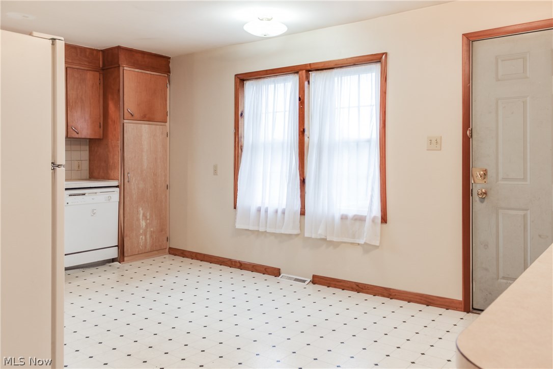 Springfield Little Farms - Residential Lease
