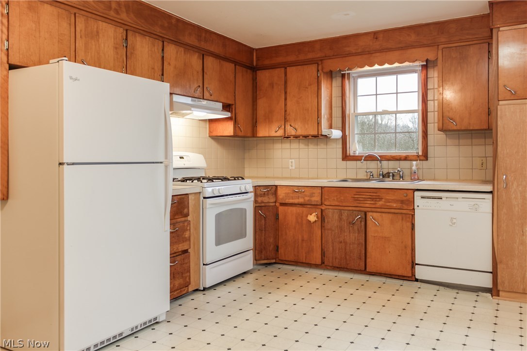 Springfield Little Farms - Residential Lease