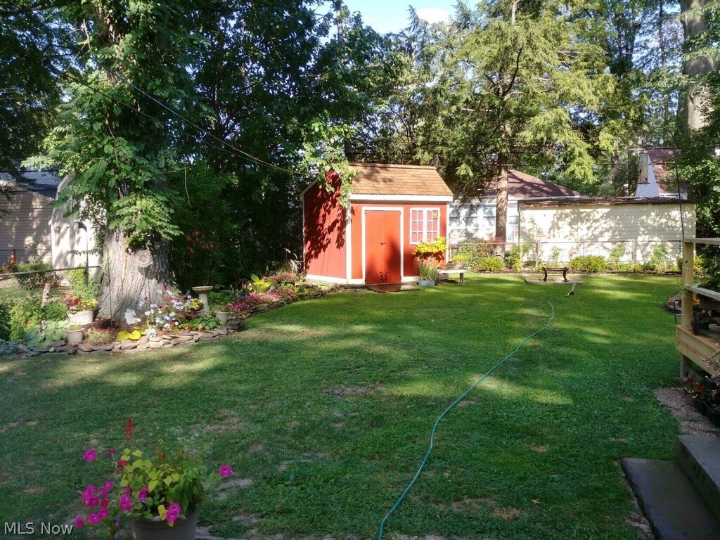 Mayfield On Belvoir Blvd - Residential