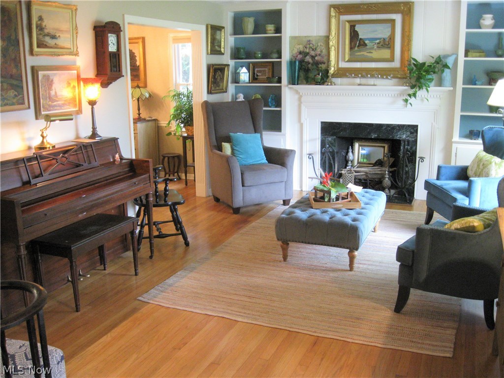 Mayfield On Belvoir Blvd - Residential