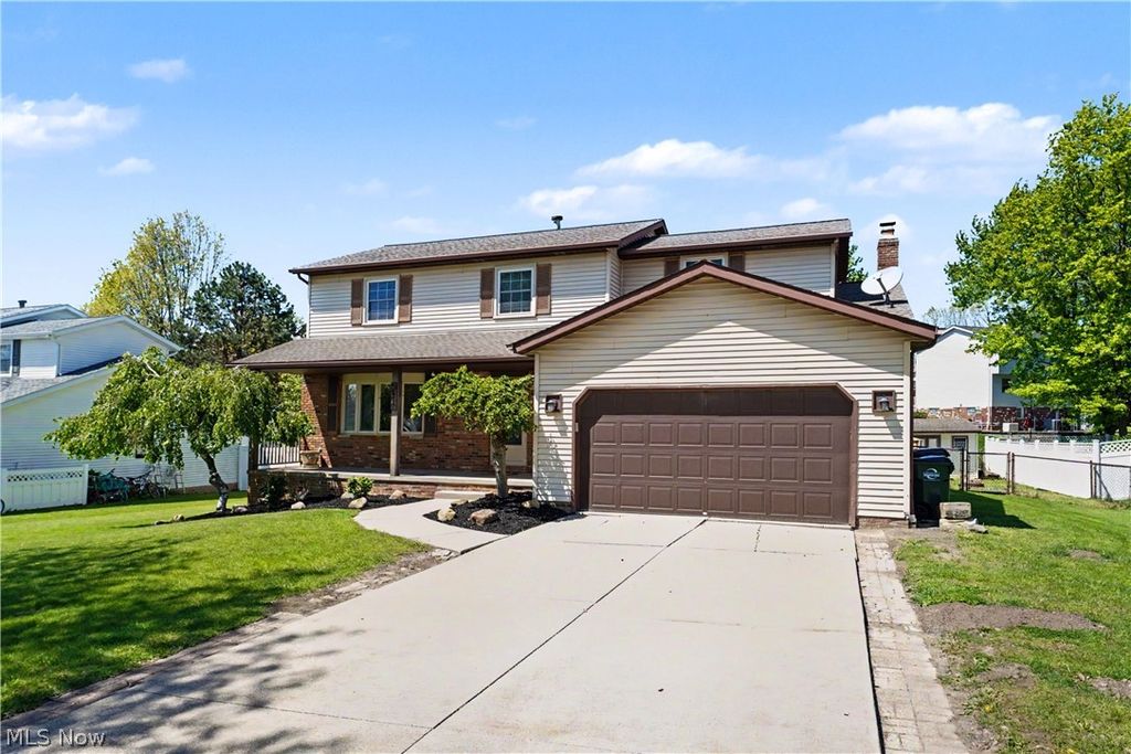Photo of 3890 Sanford Drive, Parma, OH 44134 (MLS # 5209934)