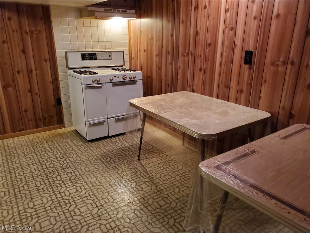 Royal Stuart Estates - Residential