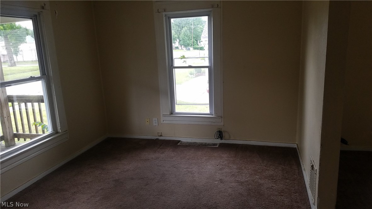 Sweitzer & Steiner 02 Allotme - Residential