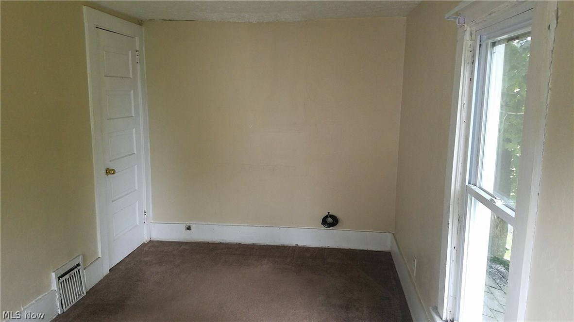 Sweitzer & Steiner 02 Allotme - Residential